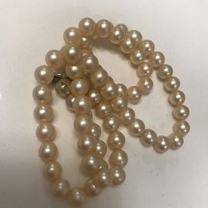 Pearl Choker